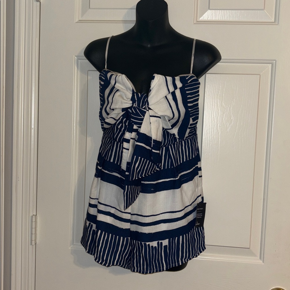 Lulu's Dephi Strapless Navy and White Romper Size M - Picture 3 of 8